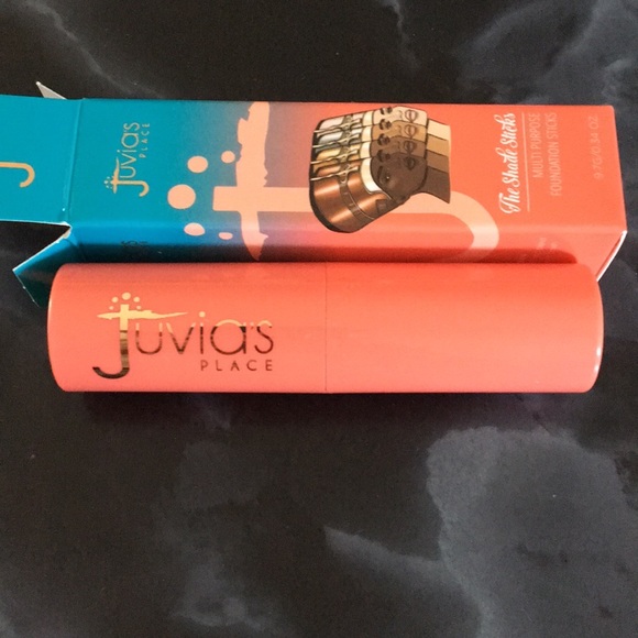Free Add-On Juvia's Place Shade Contour Stick in Addis Ababa Free with Bundle - Picture 4 of 5